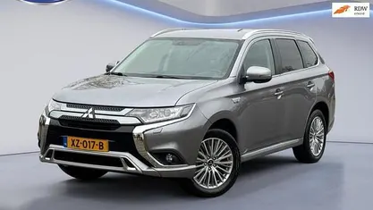 Gebruikt 2019 Mitsubishi Outlander SUV | € 19.800 (Eerlijke prijs)