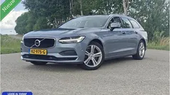 Blauw Gebruikt 2017 Volvo V90 Momentum Stationwagen | € 21.950 (Goede deal)