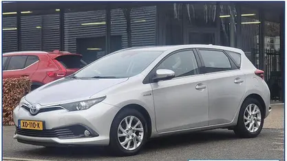 Occasion 2016 Toyota Auris Business Edition Hatchback | € 14.850 (Eerlijke prijs)
