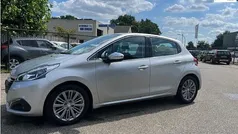 Gebruikt 2017 Peugeot 208 Allure Hatchback | € 10.450 (Eerlijke prijs)
