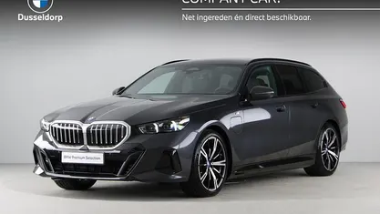 Gebruikt 2025 BMW 530e M Sport Stationwagen | € 62.750 (Eerlijke prijs)