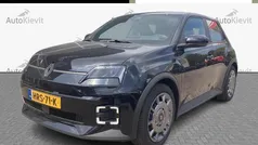 Zwart Nieuw 2025 Renault R5 Evolution Hatchback | € 25.950 (Super prijs)