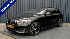 Zwart Gebruikt 2018 BMW 118 Executive Hatchback | € 19.950 (Eerlijke prijs)