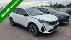 Wit Gebruikt 2022 Peugeot 3008 Allure SUV | € 25.445 (Goede deal)