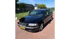Zwart Gebruikt 2002 Volvo V70 Comfort Stationwagen | € 2.695 (Eerlijke prijs)