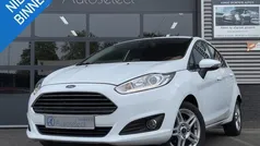 Wit Gebruikt 2013 Ford Fiesta Titanium Hatchback | € 6.490 (Eerlijke prijs)