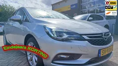 Grijs Gebruikt 2018 Opel Astra Innovation Hatchback | € 6.495 (Eerlijke prijs)