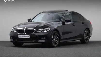 Occasion 2020 BMW 318 Executive Sedan | € 31.880 (Eerlijke prijs)
