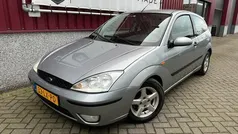 Grijs Gebruikt 2003 Ford Focus Hatchback | € 1.499 (Eerlijke prijs)