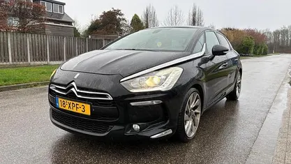 Occasion Citroën DS5 So Chic 200 PK (147 kW) 2012 Zwart Hatchback
