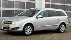 Gebruikt 2010 Opel Astra Cosmo Stationwagen | € 3.445 (Eerlijke prijs)