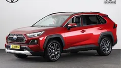 Rood Gebruikt 2023 Toyota RAV4 Premium SUV | € 45.995 (Eerlijke prijs)