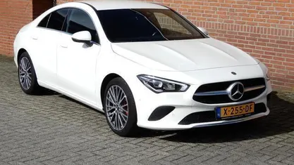 Occasion Mercedes CLA200 Business 163 PK (119 kW) 2019 Wit, andere lak Sedan