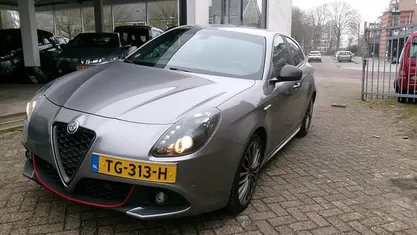 Occasion 2016 Alfa Romeo Giulietta Super Hatchback | € 8.500 (Goede deal)