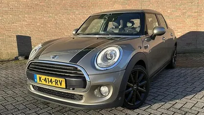 Occasion 2016 Mini Cooper Business Hatchback | € 7.945 (Eerlijke prijs)