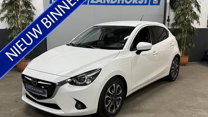 Gebruikt 2015 Mazda 2 Hatchback | € 9.995 (Eerlijke prijs)