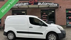Wit Gebruikt 2017 Citroën Berlingo Comfort Sedan | € 4.249 (Super prijs)
