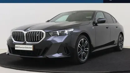 Occasion 2024 BMW i5 M Sport Sedan | € 55.495 (Super prijs)