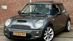 Grijs Gebruikt 2002 Mini Cooper S Hatchback | € 2.950 (Eerlijke prijs)