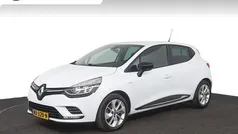 Gebruikt 2017 Renault Clio IV Intens Hatchback | € 7.950 (Goede deal)