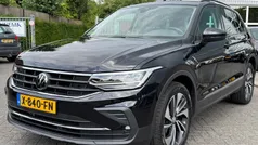 Zwart Gebruikt 2022 VW Tiguan Business+ SUV | € 33.949 (Super prijs)