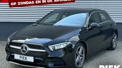 Zwart, metallic lak Gebruikt 2018 Mercedes A180 AMG Hatchback | € 20.999 (Goede deal)