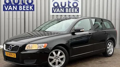 Occasion 2011 Volvo V50 Kinetic Stationwagen | € 2.750 (Eerlijke prijs)