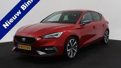 Rood Gebruikt 2020 Seat Leon Business Hatchback | € 19.950 (Eerlijke prijs)