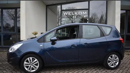 Occasion Opel Meriva Color Edition 140 PK (102 kW) 2011 Blauw MPV