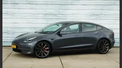 Grijs Gebruikt 2020 Tesla Model 3 Performance Sedan | € 25.750 (Eerlijke prijs)