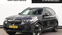 Grijs Gebruikt 2022 BMW iX3 Executive SUV | € 43.795 (Eerlijke prijs)