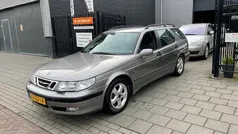 Grijs, metallic lak Gebruikt 2000 Saab 9-5 Stationwagen | € 1.999 (Eerlijke prijs)
