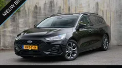 Zwart Gebruikt 2024 Ford Focus ST-Line X Stationwagen | € 30.995 (Eerlijke prijs)