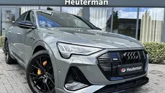 Grijs Gebruikt 2022 Audi e-tron Sportback Black Edition SUV | € 41.950 (Eerlijke prijs)
