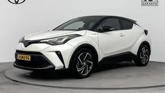 Licht wit metallic Gebruikt 2020 Toyota C-HR SUV | € 26.400 (Eerlijke prijs)