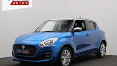 Blauw Gebruikt 2020 Suzuki Swift Hatchback | € 16.995 (Eerlijke prijs)