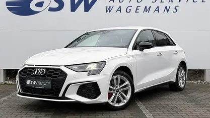 Occasion Audi A3 Sportback S-Line 245 PK (180 kW) 2022 Wit Hatchback