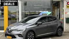 Gebruikt 2022 Renault Clio V Techno Hatchback | € 17.740 (Eerlijke prijs)