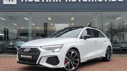 Wit Occasion 2021 Audi S3 Sportback Business Hatchback | € 38.940 (Super prijs)