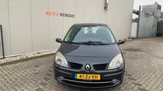 Grijs Gebruikt 2008 Renault Scénic II MPV | € 2.295 (Eerlijke prijs)