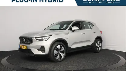 Grijs Gebruikt 2022 Volvo XC40 Inscription SUV | € 29.900 (Goede deal)