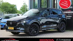 Jet black (zwart mica) Gebruikt 2024 Mazda CX-5 Homura-Line SUV | € 41.900 (Eerlijke prijs)