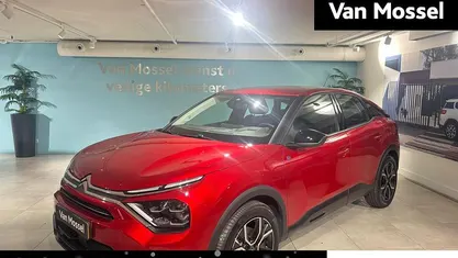 Occasion 2022 Citroën e-C4 Feel SUV | € 16.940 (Goede deal)