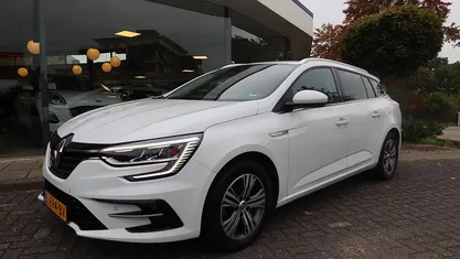 Occasion Renault Mégane GrandTour Intens 142 PK (104 kW) 2021 Stationwagen