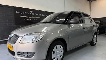 Beige Gebruikt 2008 Skoda Fabia Classic Hatchback | € 2.495 (Eerlijke prijs)