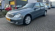 Grijs Gebruikt 2005 Mercedes C180 Classic Sedan | € 1.000 (Super prijs)