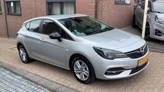 Grijs Gebruikt 2021 Opel Astra Edition Hatchback | € 9.750 (Eerlijke prijs)