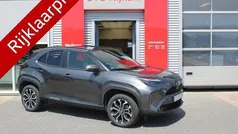 Gebruikt 2024 Toyota Yaris Cross Plus SUV | € 30.900 (Eerlijke prijs)