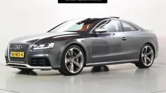 Grijs, metallic lak Gebruikt 2011 Audi RS5 Advanced Coupé | € 38.900