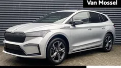Zilver Gebruikt 2023 Skoda Enyaq iV Comfort SUV | € 36.444 (Eerlijke prijs)